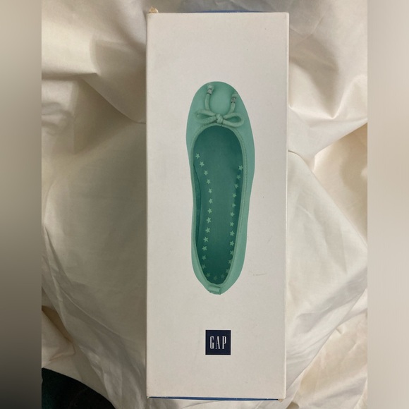 GAP Genuine Leather Ballet Flats  NWT - Picture 6 of 7